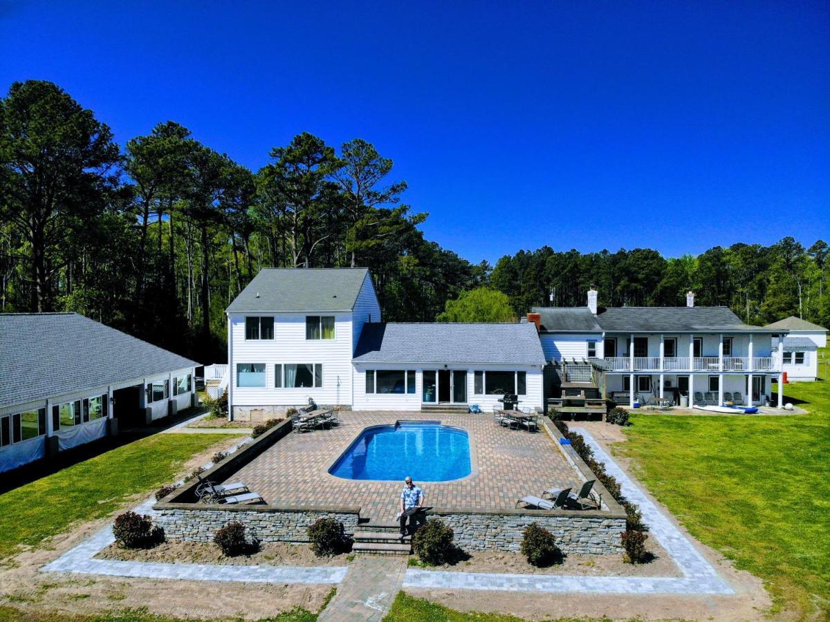 Bed and Breakfast Bay Tree Manor Seaford Екстер'єр фото